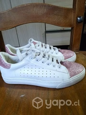 Lindas Zapatillas Nuevas - Imagen 4