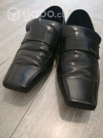 Zapatos de cuero