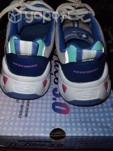 Skechers