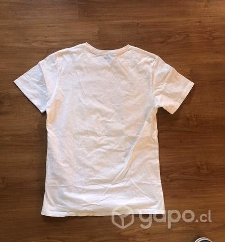 Polera Levis talla M - Imagen 3