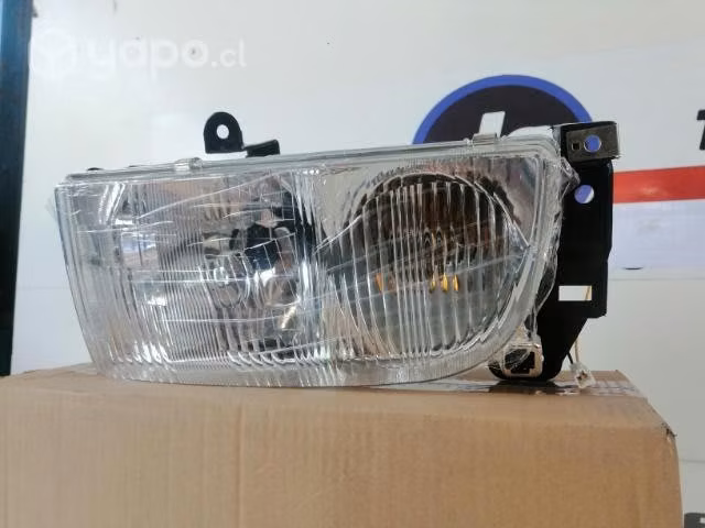 Óptico LH Kia Frontier 2000