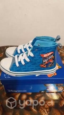 Zapatillas hot Wells talla 30 33