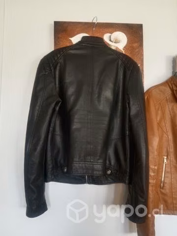 Chaqueta ecocuero