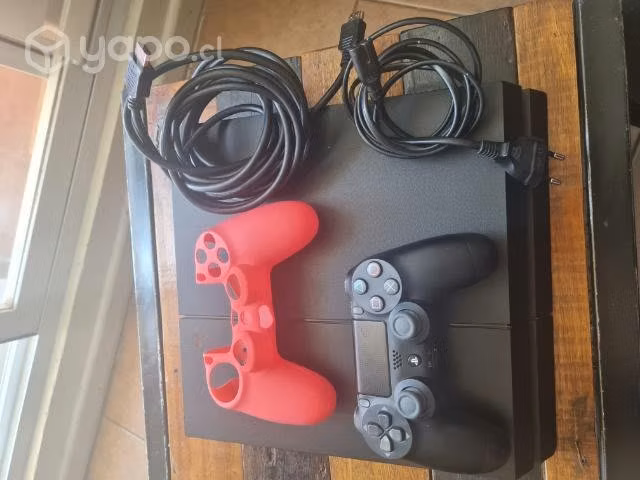 PlayStation 4 Sony 500 GB. Usada