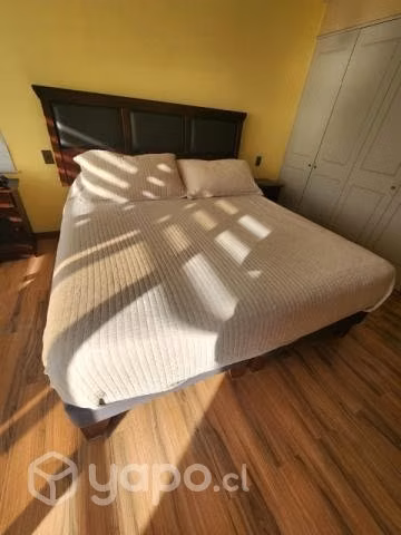 Cama king colchòn cic excelente condición