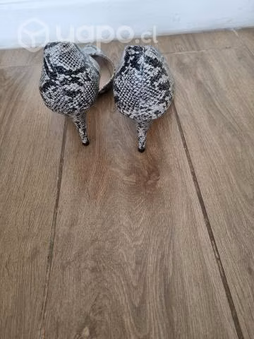 Zapato hush puppies blanco con negro - Imagen 6