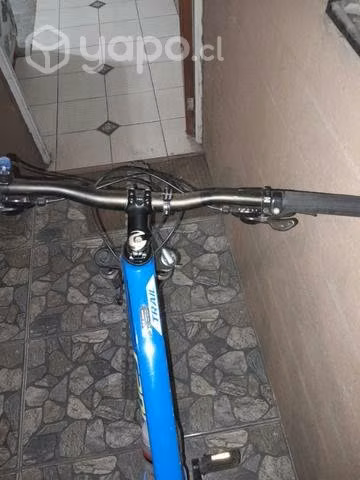 Bicicleta cannondale