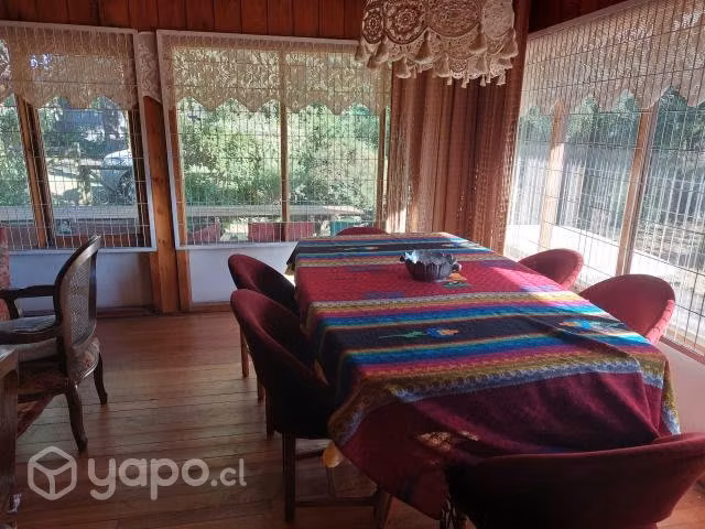 Gran casa ubicada en el centro de Licanray