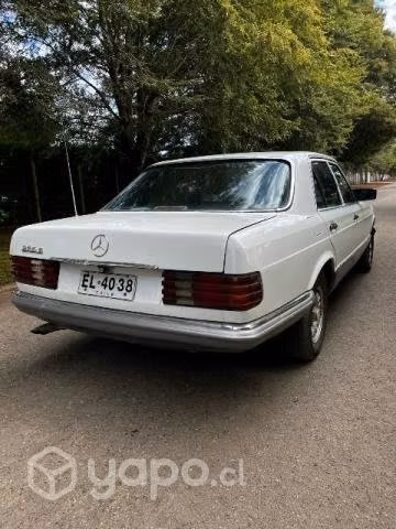 Excelente Mercedes Benz clásico