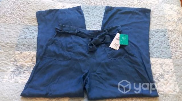 Ropa Io - Ash Nueva