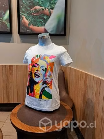 Poleras y Gorros - Imagen 4