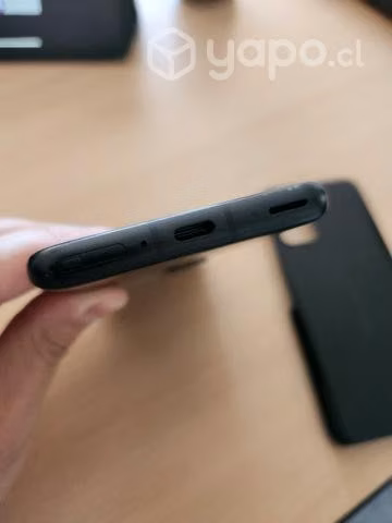 Asus Zenfone 8
