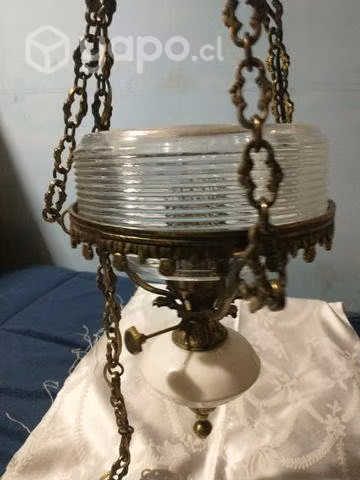 Lámpara antigua de bronce