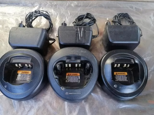 lote de radios y accesorios - Imagen 2