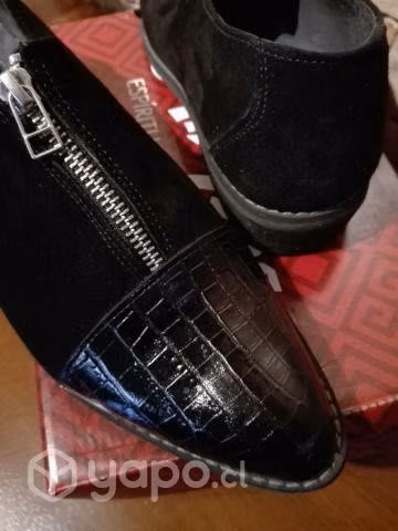 Cómodos zapatos de cuero