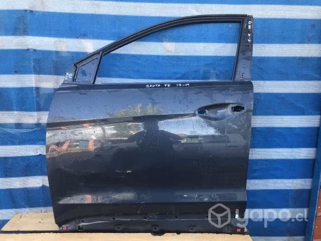 Puerta LH Hyundai Santa Fe (13-19)
