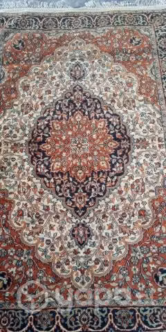 Fina alfombra persa 192 x 126 cms