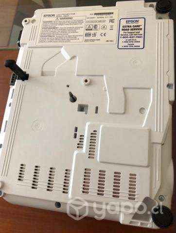 Proyector Epson + Telon - Imagen 3
