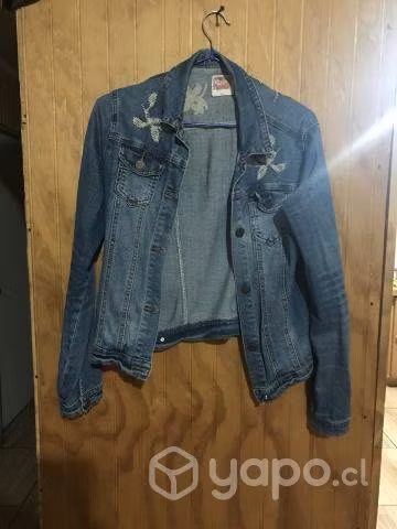 Bulto de ropa - Imagen 2