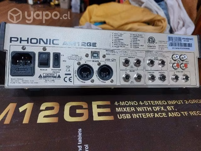 Mesa mixer prfecional phonix am12g