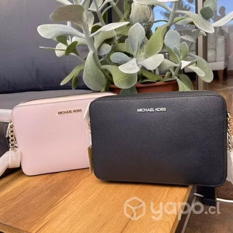 Crossbody cartera michael kors rosasa y negra