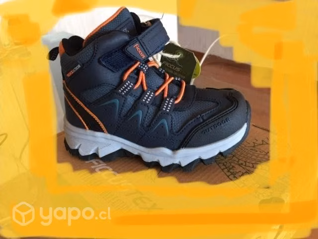 Zapatillas outdoor collection