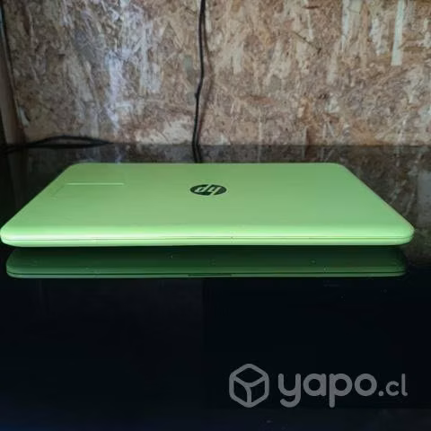 Notebook HP amarillo 4gb ram 500 GB interna amd r4 - Imagen 4
