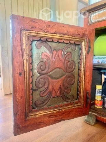 Biffet de madera cipres peruano colonial