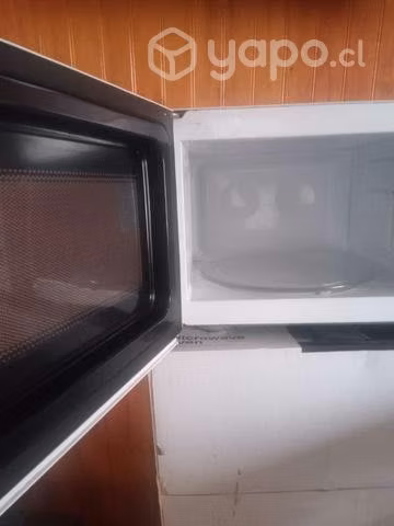 microondas poco uso está impecable