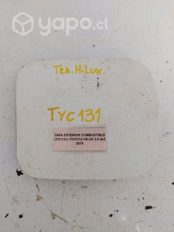 Tapa Exterior Combustible (TYC131) Toyota Hilux 2