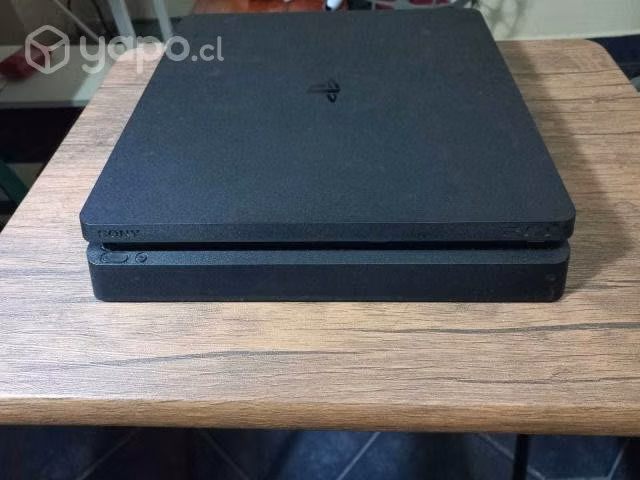 PS4 Slim 1TB + Joystick Dualshock 4 + 3 Juegos
