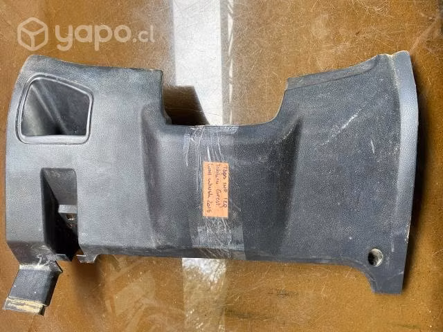 Tapa inferior izquierda tablero Great Wall Wingle