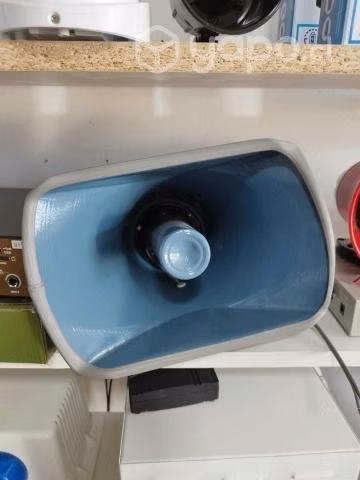 Bocina azul metalica 25w