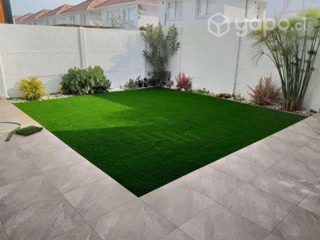 Pasto sintético tipo premium