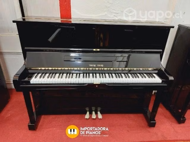 Piano vertical Young Chang U121