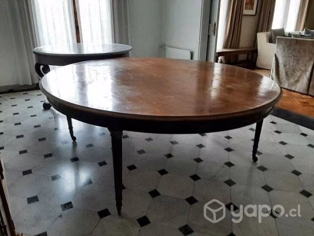 Mesa de comedor para 10 personas ovalada, usada