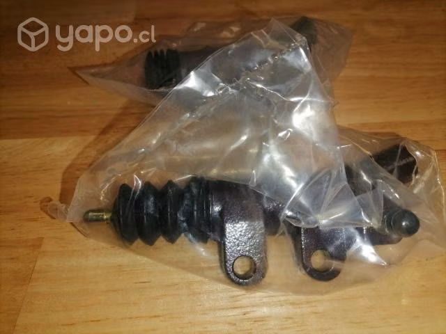 Cilindro esclavo hilux 2005-2015