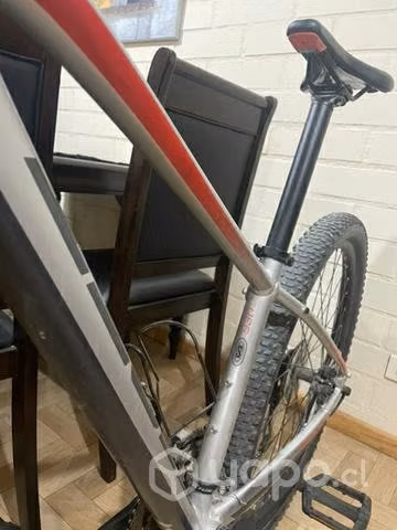 Bicicleta scoot 930 aspect
