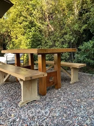 Mesa madera lenga 140x90 con 2 banquetas
