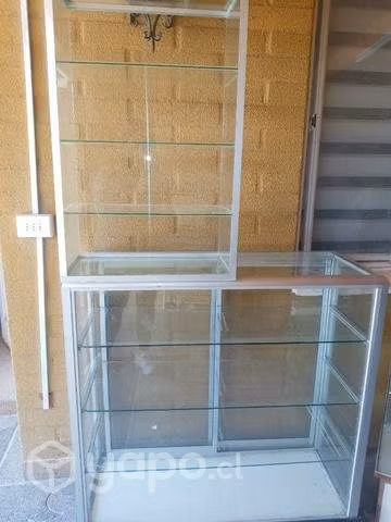 2 vitrinas de vidrio con marco de aluminio