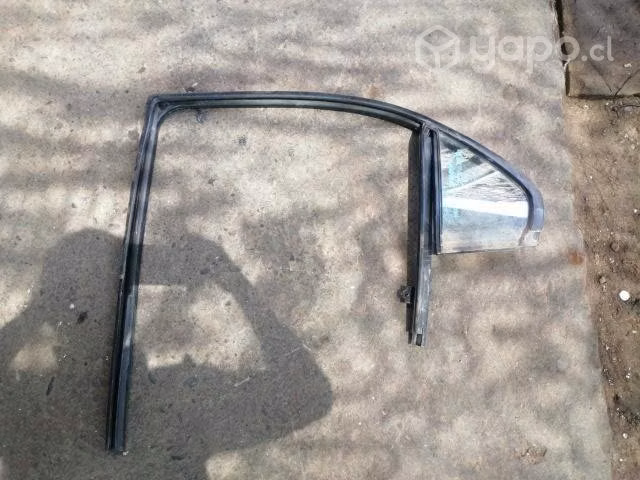 Luneta puerta trasera derecha chevrolet spark gt