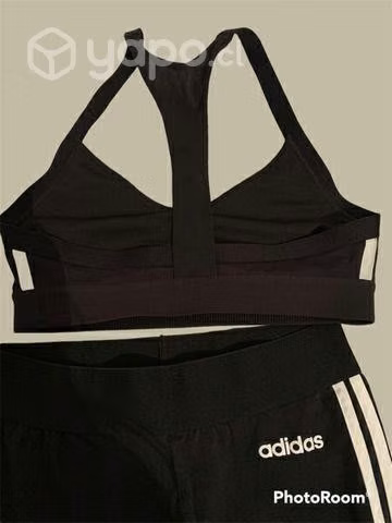 Conjunto deportivo ADIDAS
