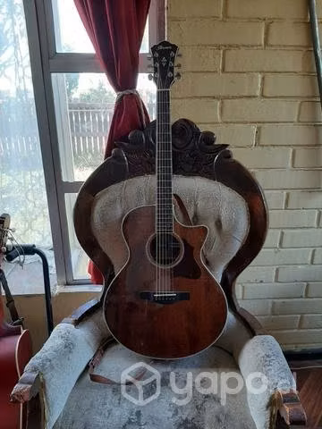 Guitarra electroacústica Ibanez AE245 NT