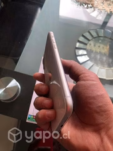 IPHONE 11 64GB 88% condición de batería