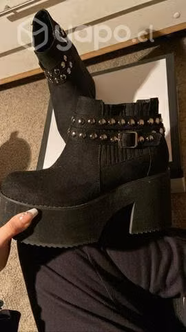 Botas nuevas talla 37