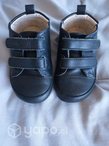 Zapatillas niño Uma y Puma