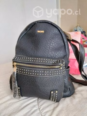 Mochila cuero