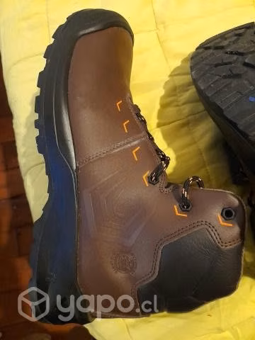 Botas De Seguridad BATA Sky