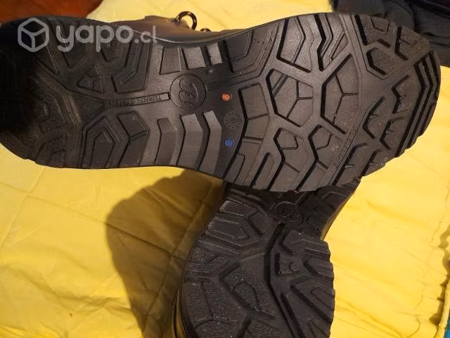 Botas De Seguridad BATA Sky