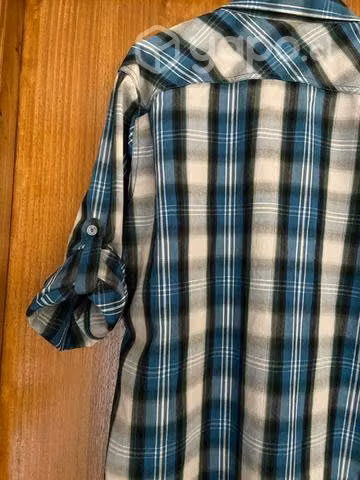 Camisa JJO talla L con remangue